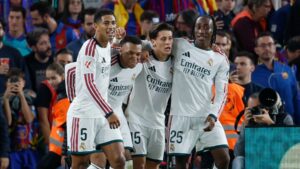 El Real Madrid asalta el Camp Nou y mete presión al Barcelona: así queda la lucha por LaLiga